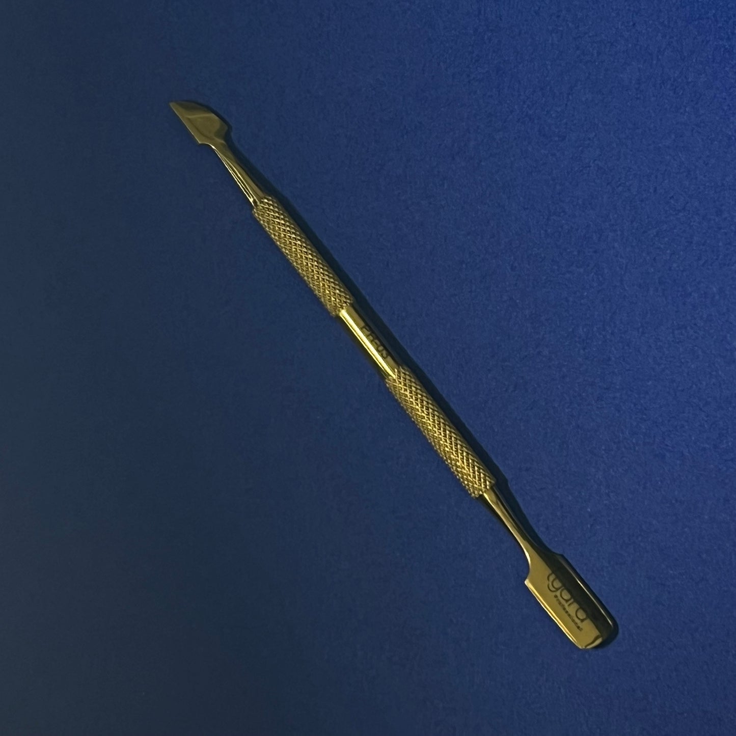 Repousse Cuticules – Poussoir Professionnel Double Embout