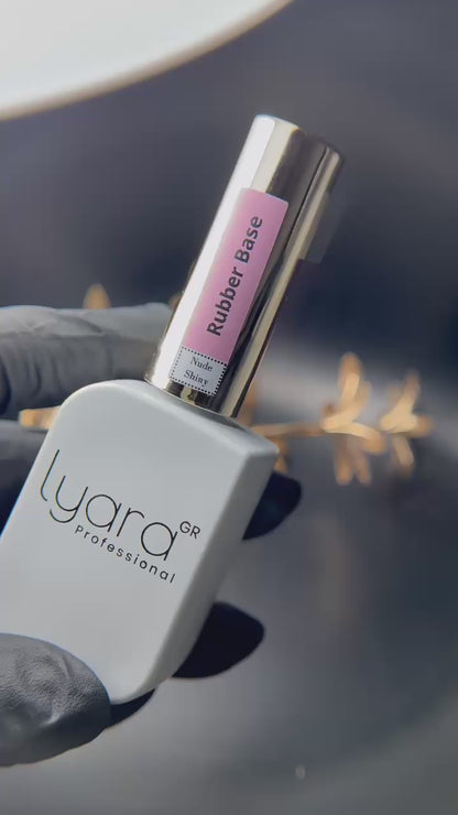 Flacon rose de Rubber Base Nude Shiny avec brillance intense – produit Lyarà pour stylistes ongulaires